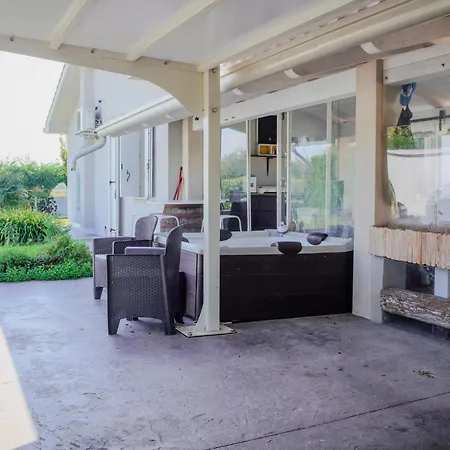 Nides شقة مونسيليسي